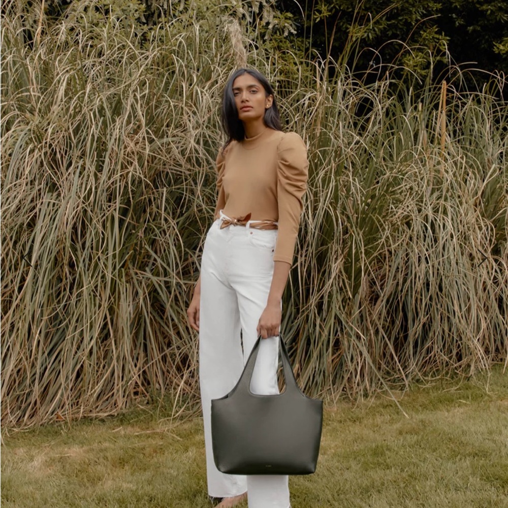 EUC | CUYANA 13” SYSTEM TOTE | Dark Olive